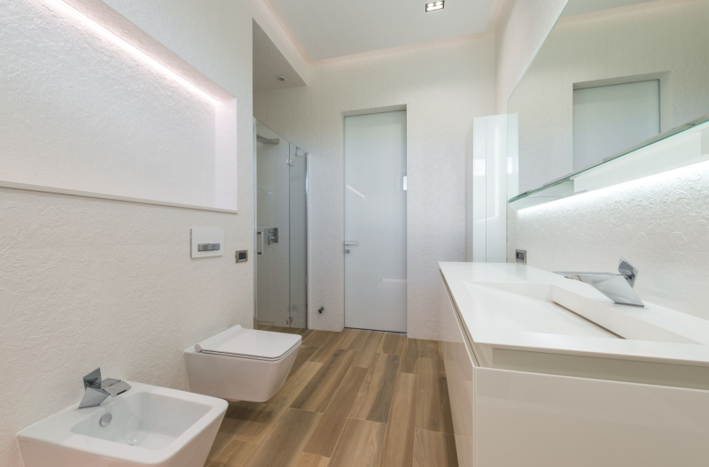 Eclairage salle de bain : Quels sont les différentes options et quels sont  les points importants à respecter